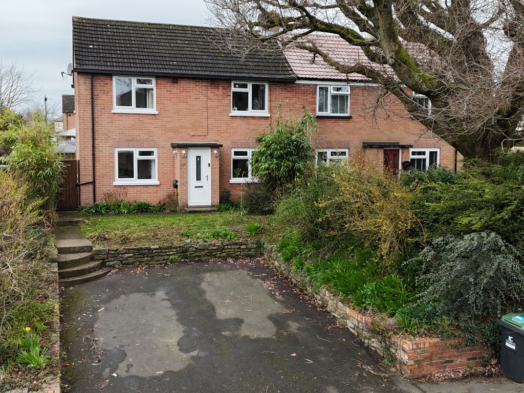3 bed semi-detached house for saleThornwell Road, Chepstow NP16