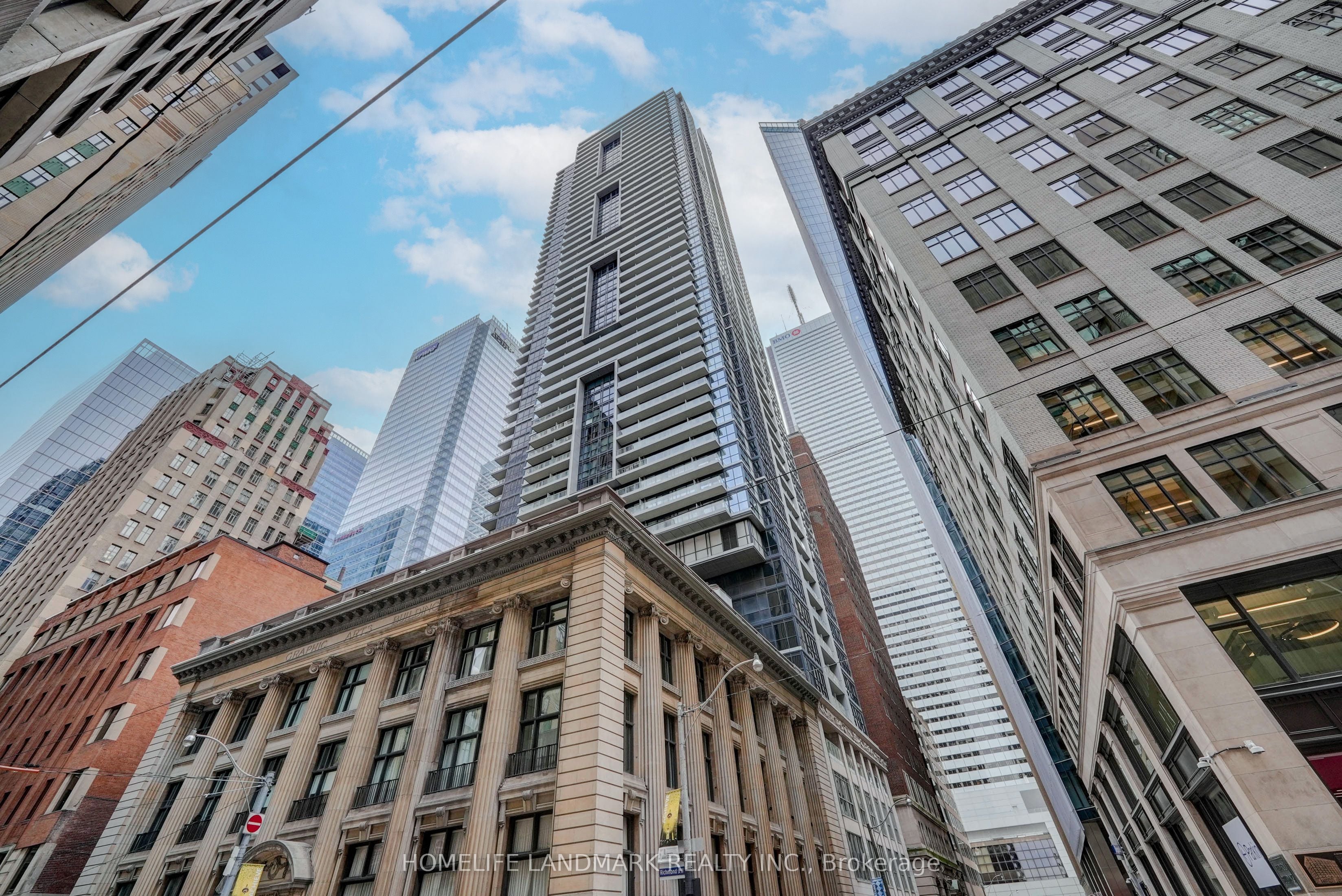 1611-70 Temperance Street, Toronto, ON, M5H 4E8