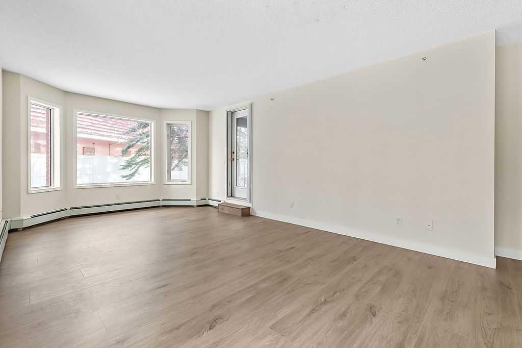 Additional image 5 of 1103-1103 Hawksbrow Point NW, Calgary, AB, T3G 4C9