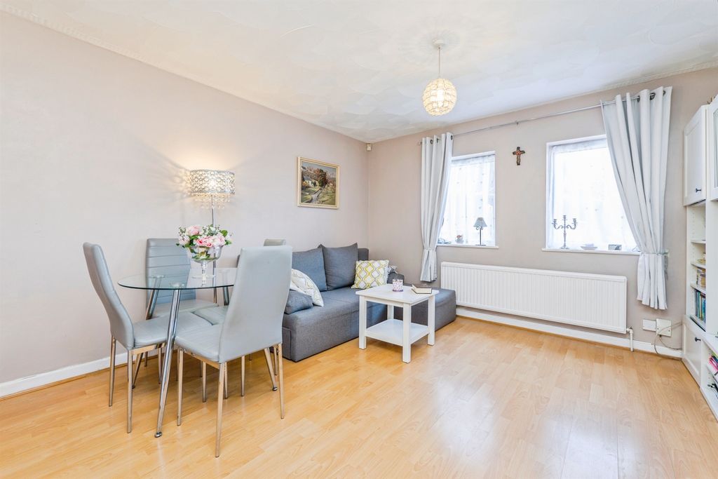 Additional image 3 of 1 bed flat for salePearl Street, Splott, Cardiff CF24