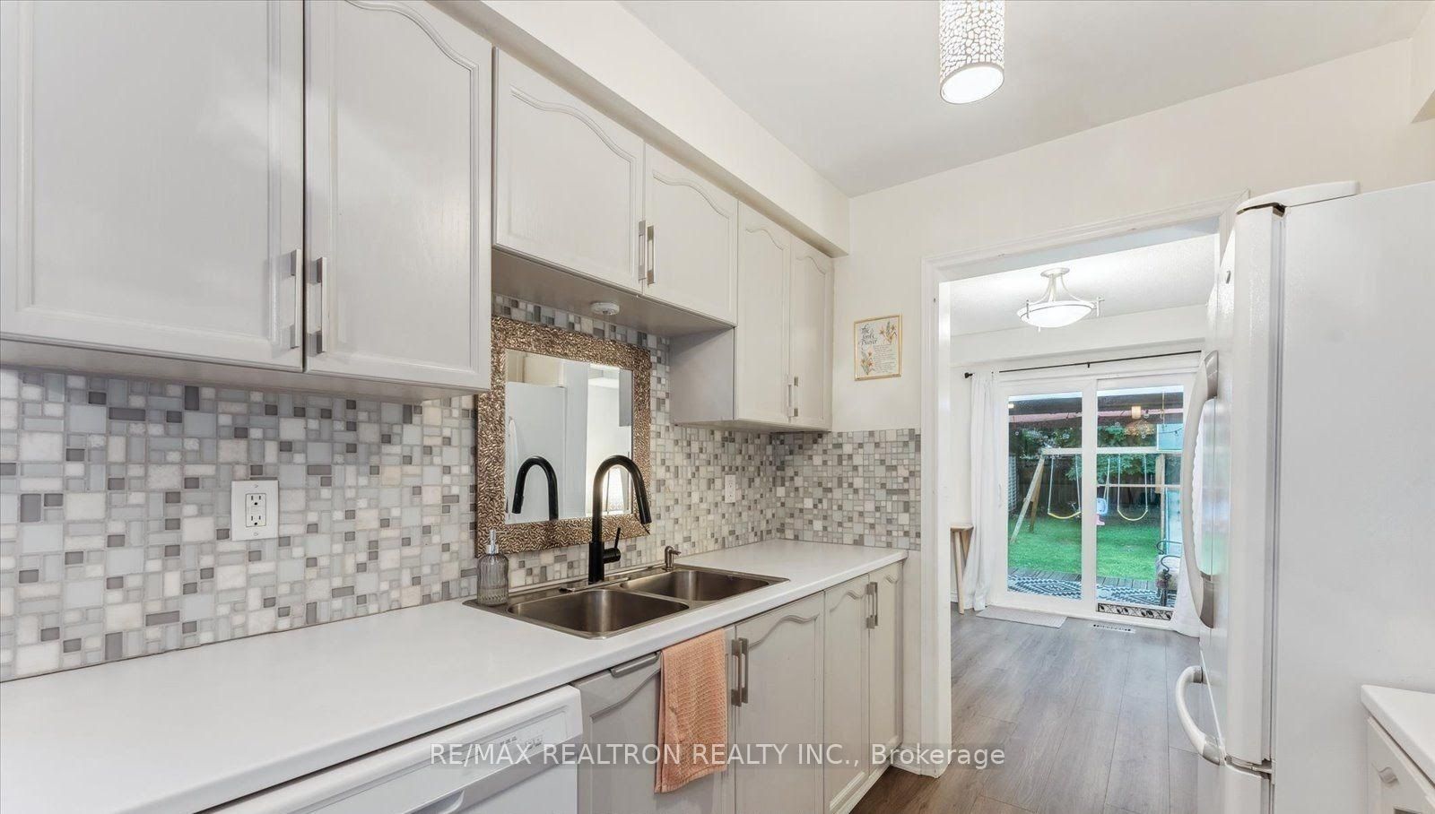 Additional image 4 of 31 Natanya Boulevard, Georgina, ON, L4P 3R4