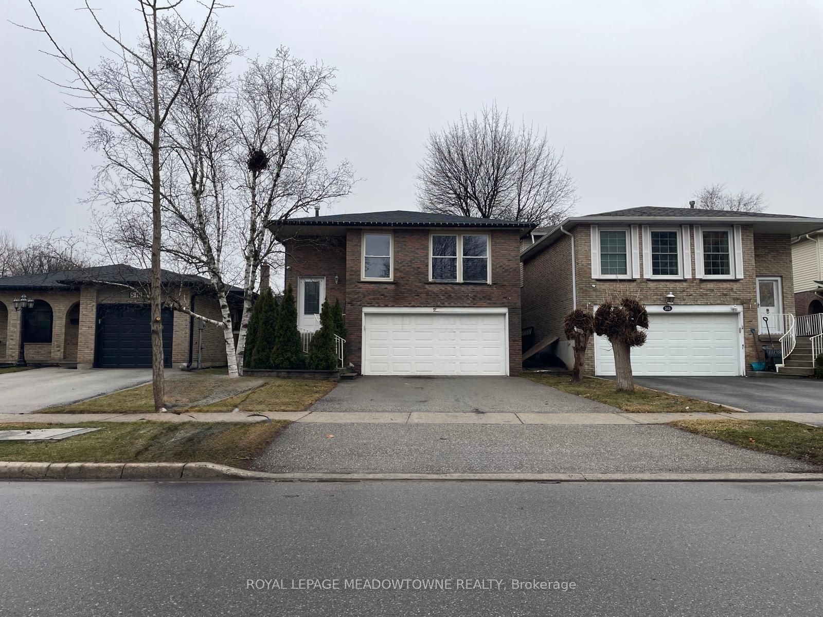 BSMT-513 Beaver Court, Milton, ON, L9T 4A7