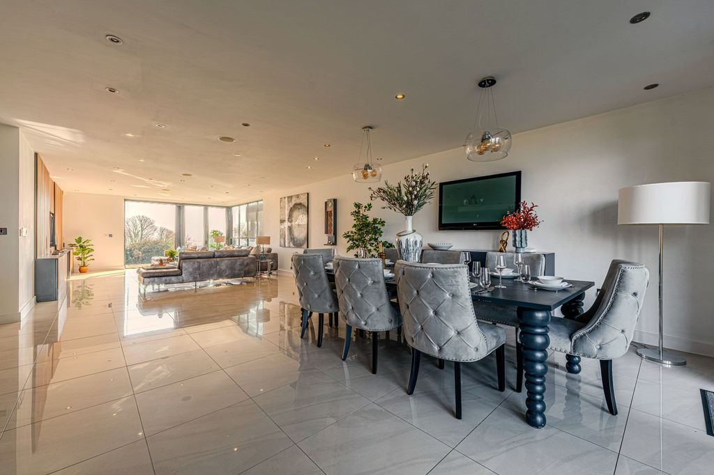 Additional image 16 of 6 bed detached house for saleKemeys Inferior, Newport NP18