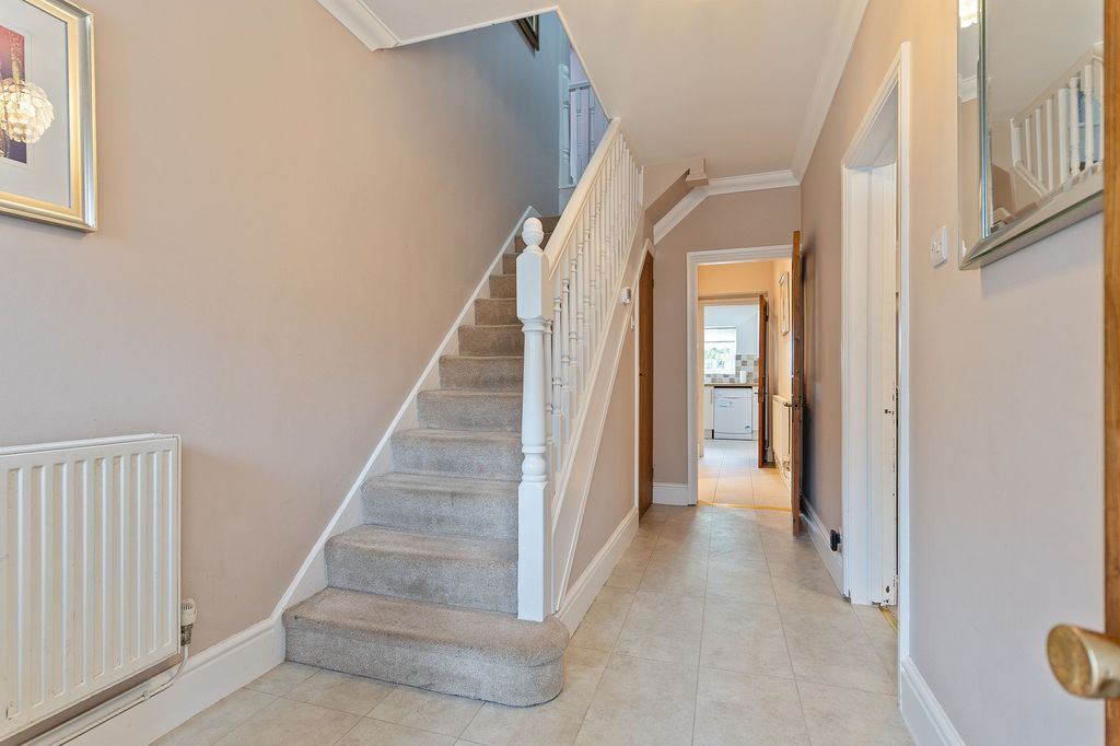 Additional image 14 of 4 bed semi-detached house for saleBeechwood Crescent, Newport NP19