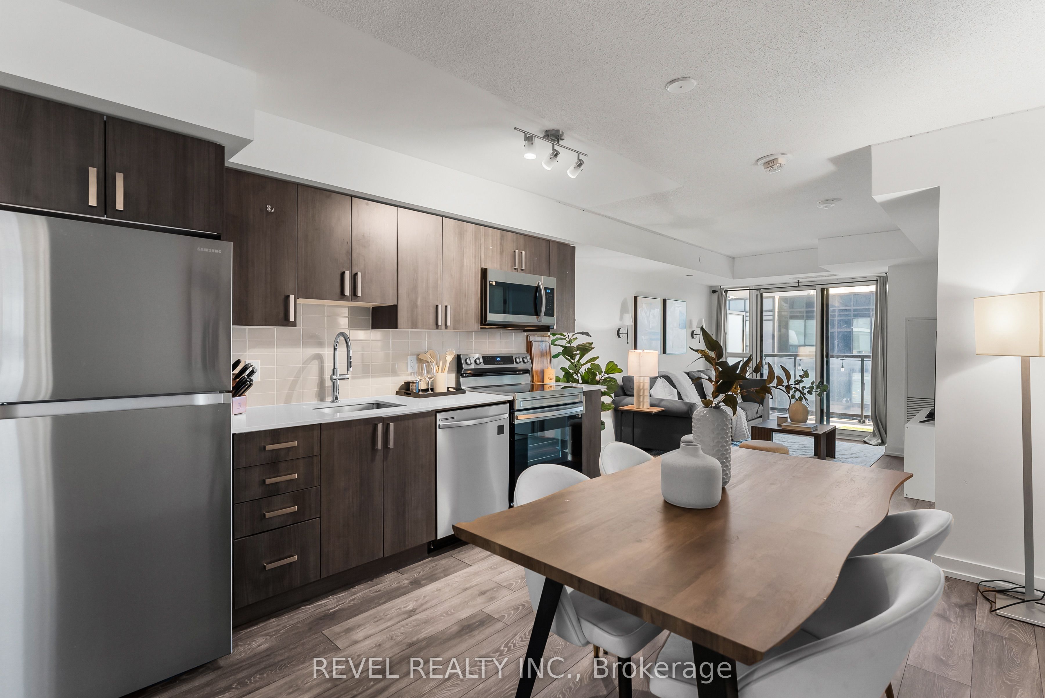Additional image 3 of 1704-1455 Celebration Drive, Pickering, ON, L1W 0C3