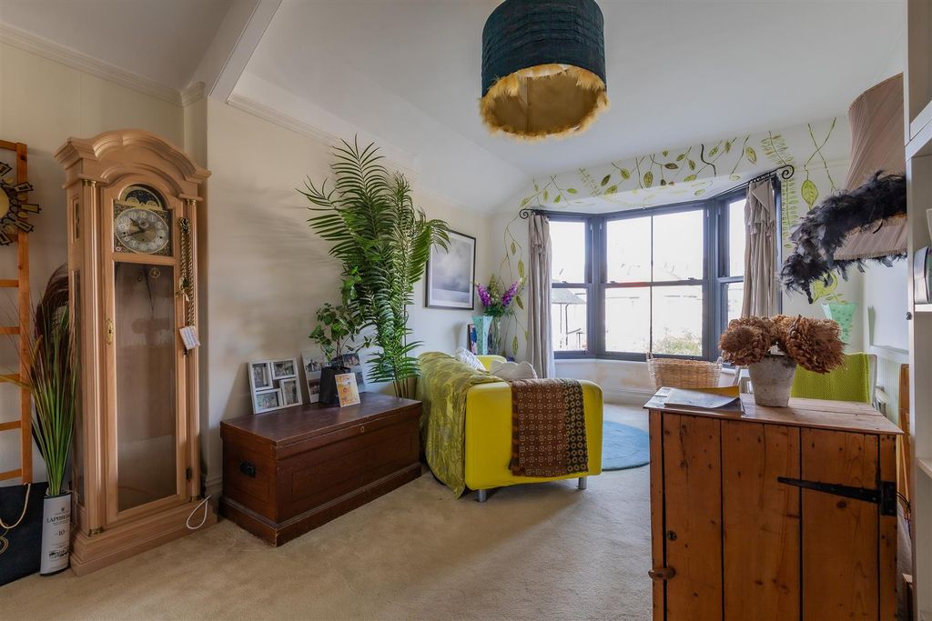 Additional image 11 of 5 bed property for saleKyveilog Street, Pontcanna, Cardiff CF11