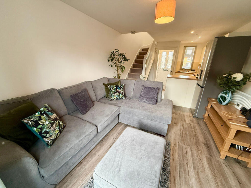 Additional image 2 of Knowle Close, Rednal, B45