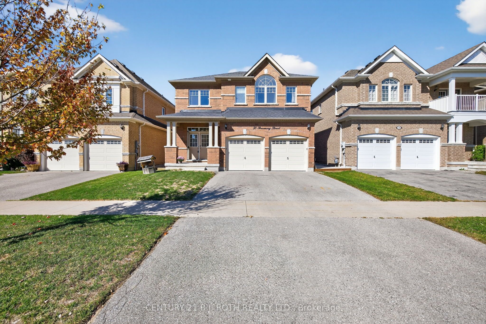 50 Bramsey Street, Georgina, ON, L0E 1R0