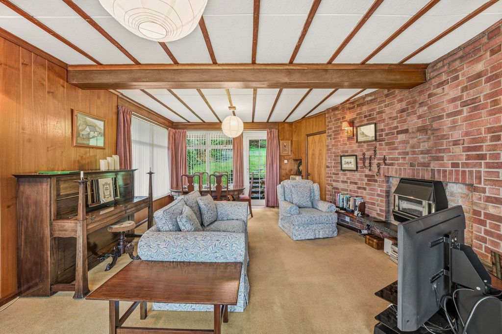 Additional image 6 of 2 bed bungalow for salePark Gardens, Blaenavon NP4