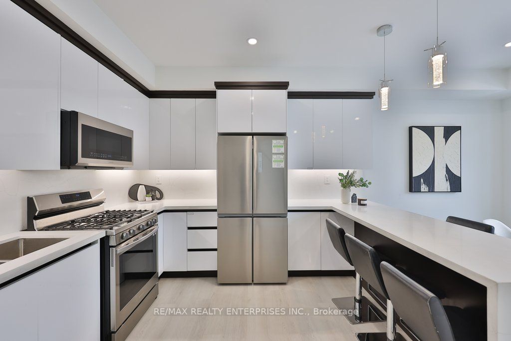 Additional image 5 of 172 Royal York Road, Toronto, ON, M8V 2V4