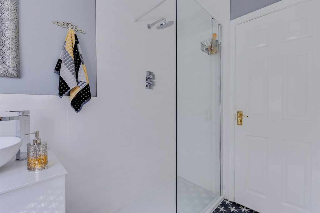 Additional image 31 of 4 bed detached house for saleFfordd Ffagan, St. Mellons, Cardiff CF3