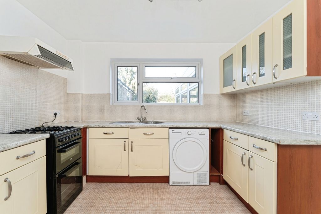 Additional image 12 of 4 bed semi-detached house for saleLong Reach Road, Cambridge, Cambridgeshire CB4