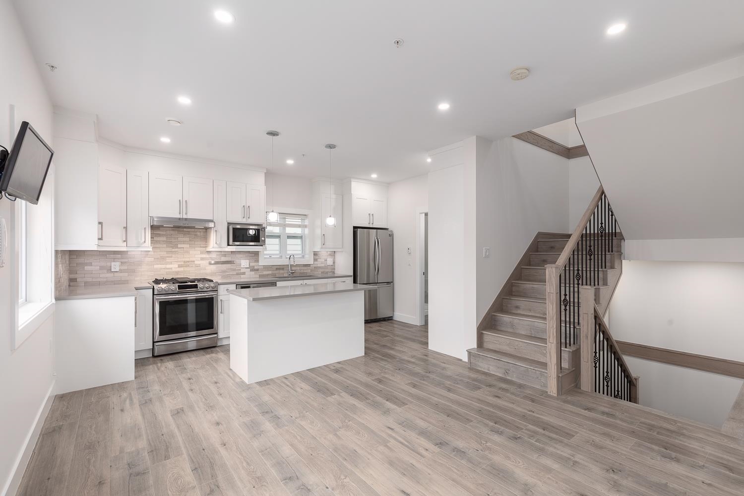 Additional image 6 of 2255 35th Avenue E, Vancouver, BC, V5P 1C1