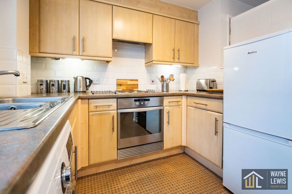 Additional image 16 of 1 bed flat for saleJim Driscoll Way, Cardiff CF11