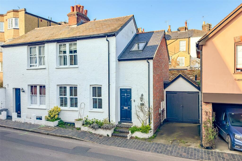 Sopwell Lane, St. Albans, Hertfordshire, AL1
