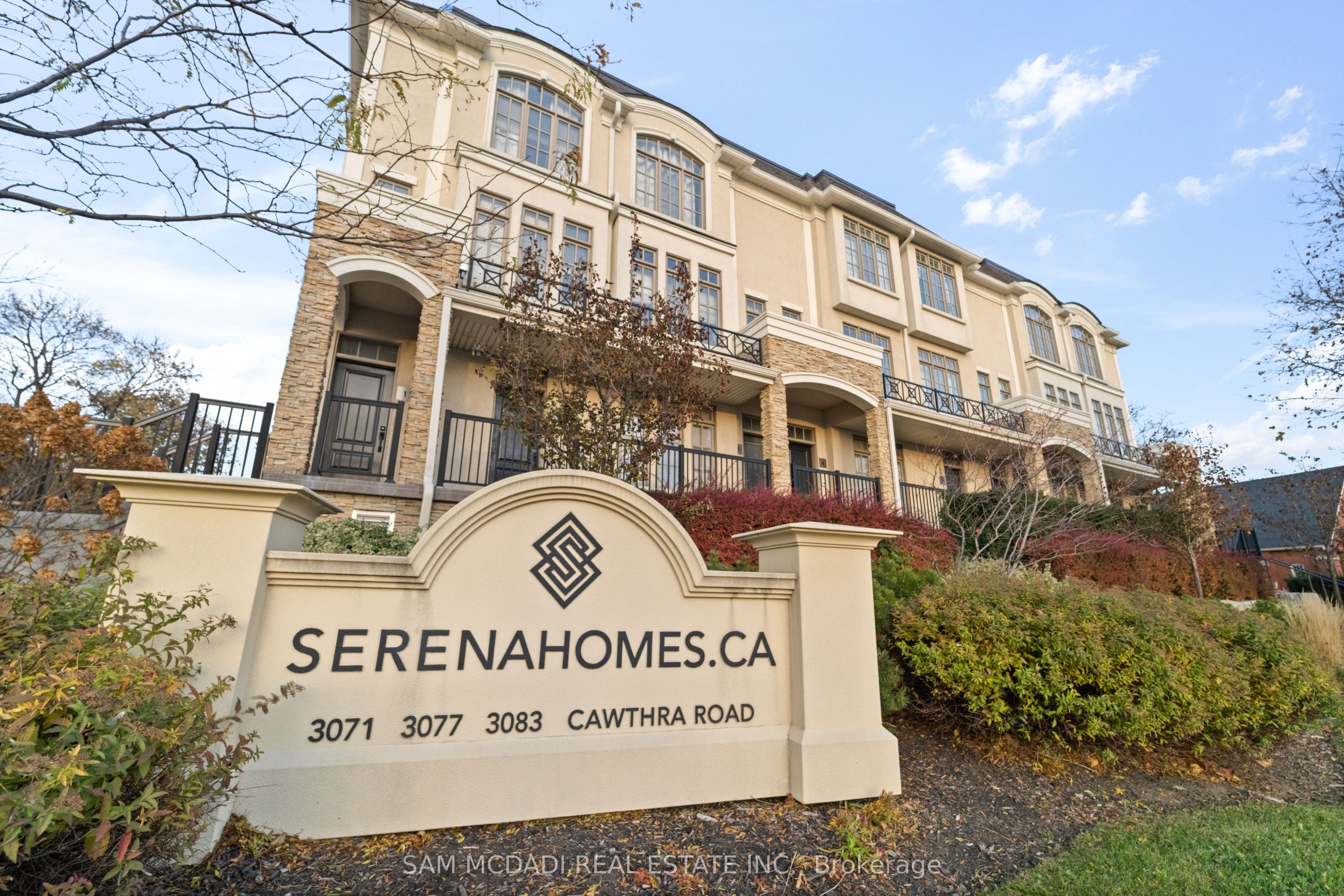 23-3083 Cawthra Road, Mississauga, ON, L5A 2X4