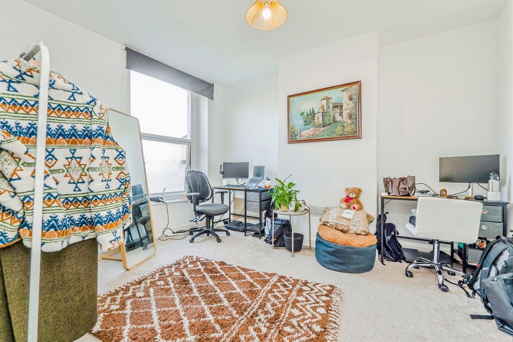 Additional image 3 of 2 bed flat for saleWyndham Crescent, Cardiff CF11