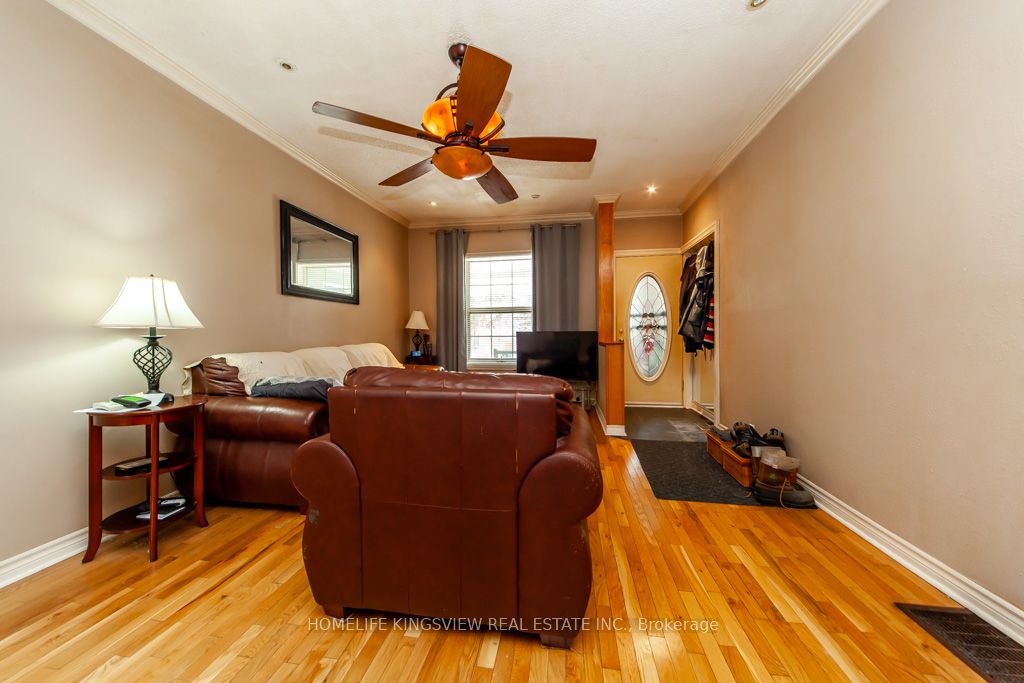 46 Coolmine Road, Toronto, ON, M6J 3E9 photo 4
