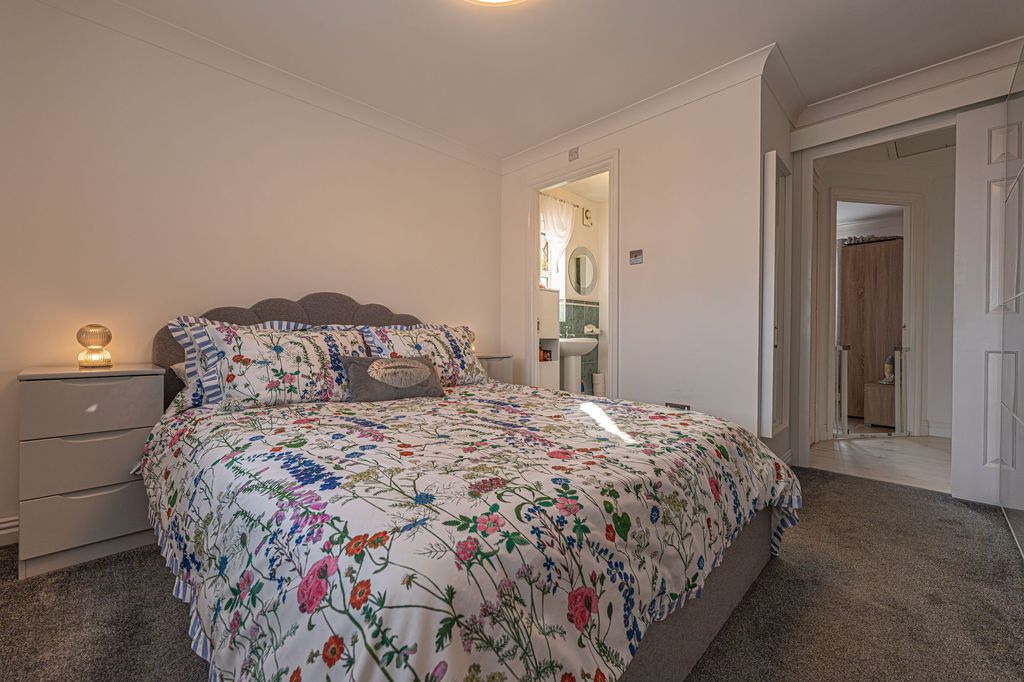 Additional image 15 of 4 bed detached house for saleRockfield Grove, Undy NP26