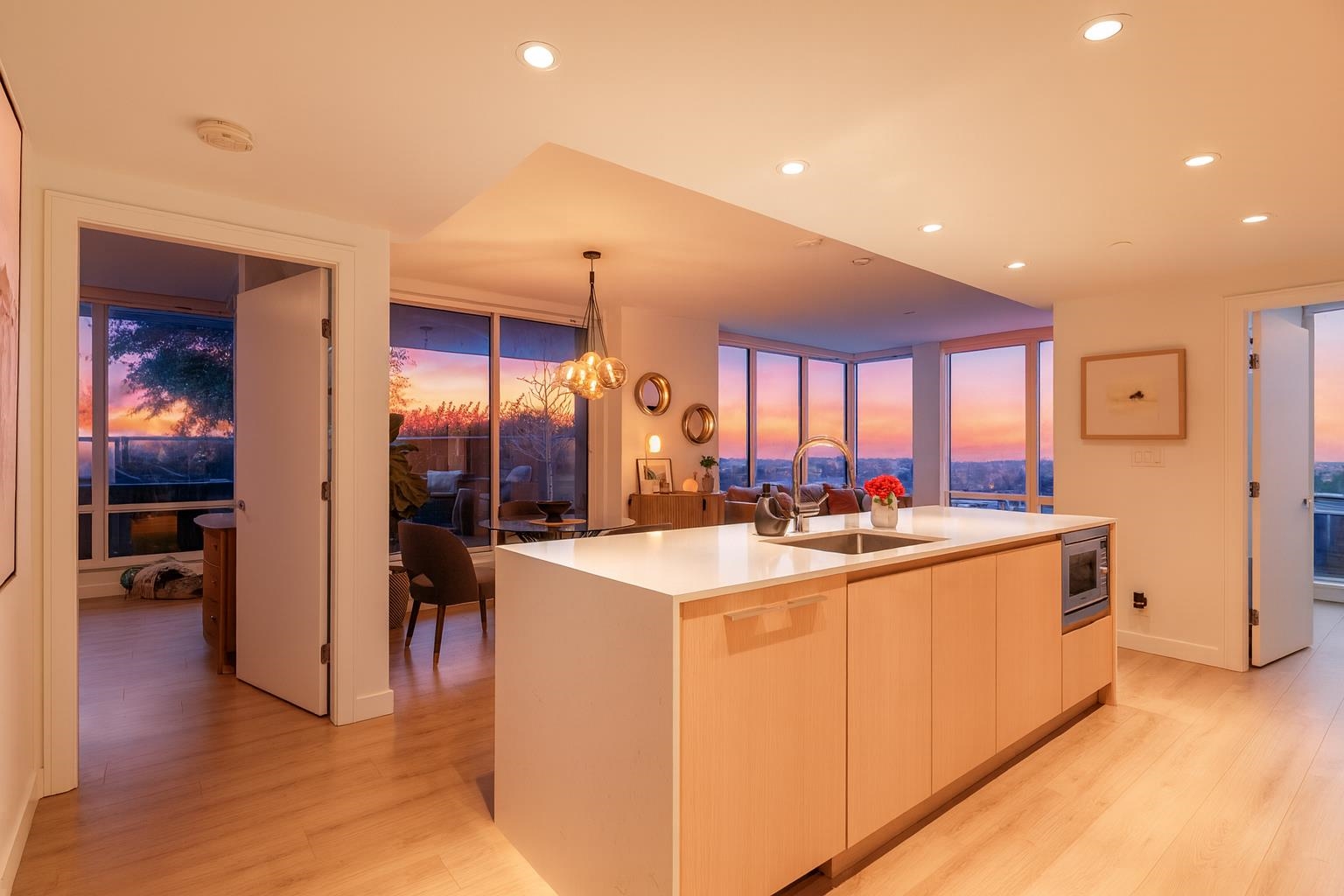 Additional image 3 of 706-1500 Fern Street, North Vancouver, BC, V7J 0E6