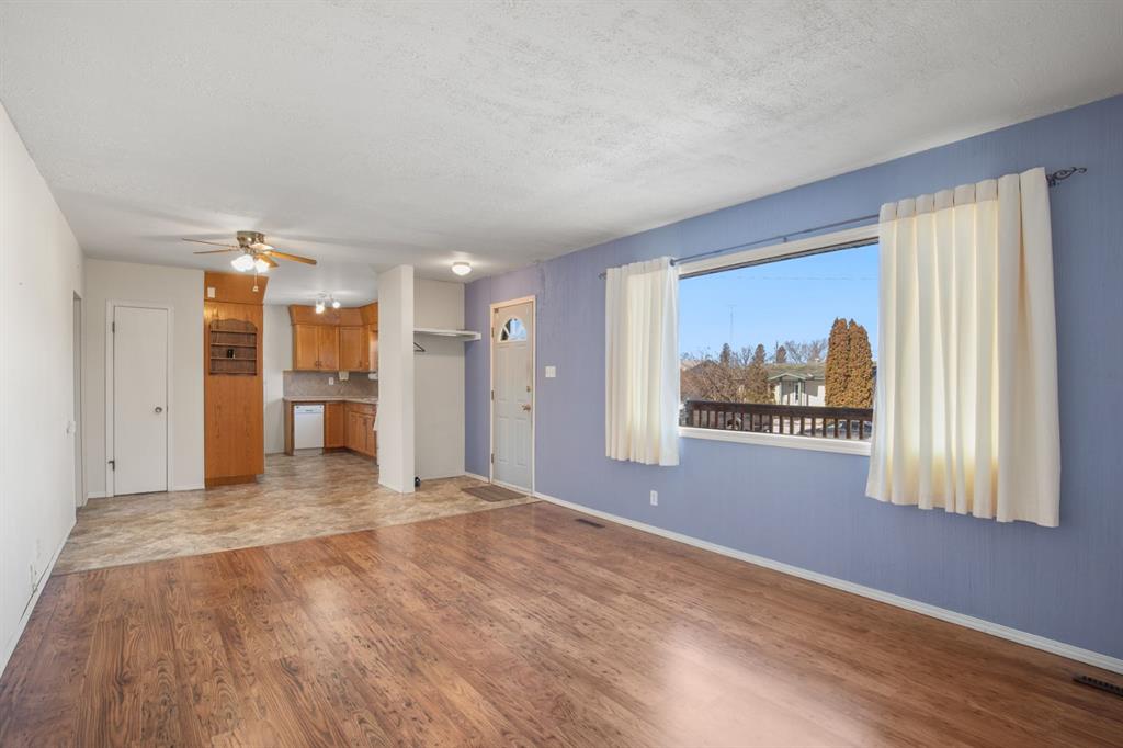 Additional image 4 of 4807 45 Street, Innisfail, AB, T4G 1M8