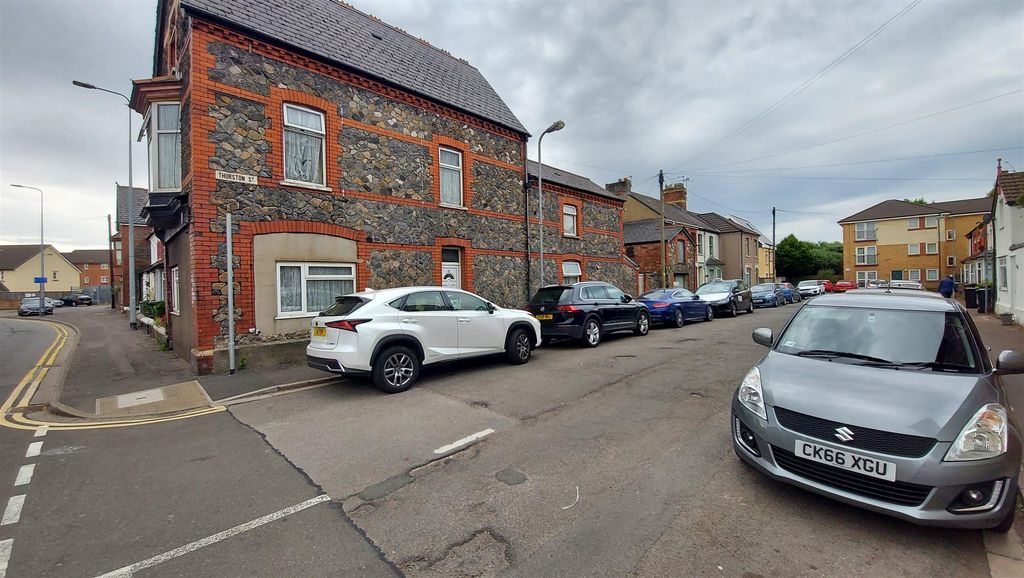 5 bed end terrace house for saleAtlas Road, Canton, Cardiff CF5