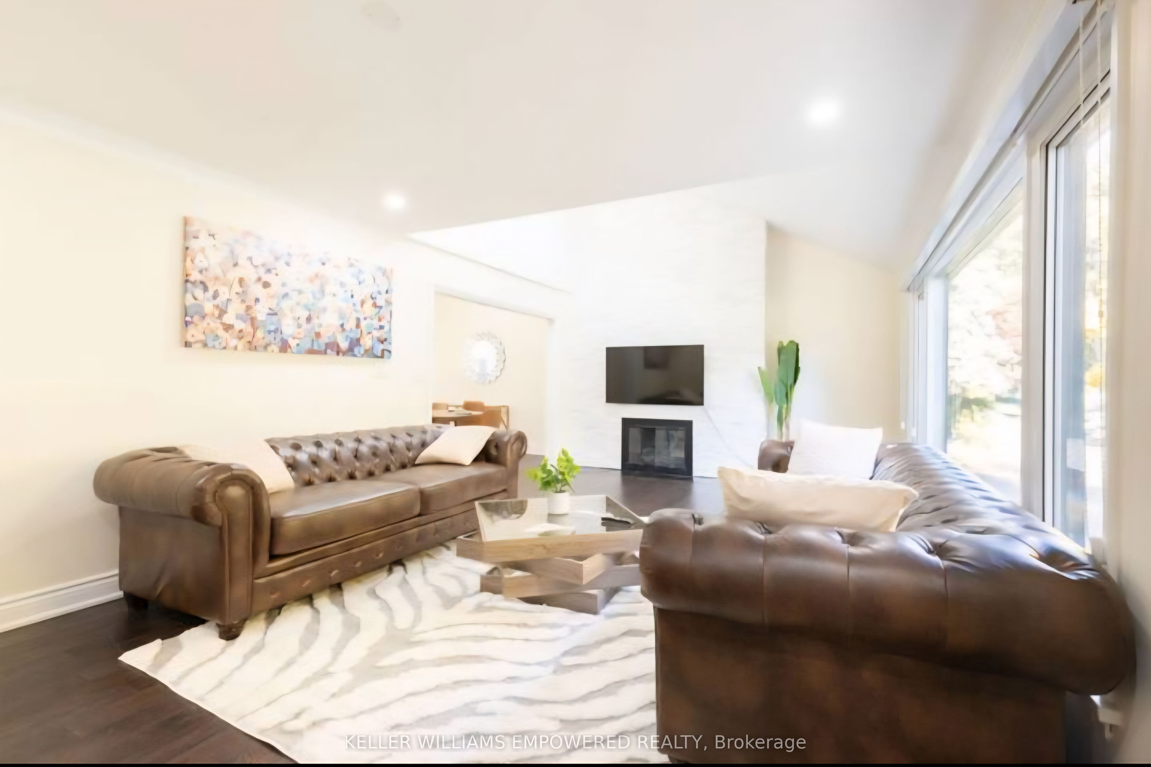 Additional image 3 of 876 Parkland Avenue, Mississauga, ON, L5H 3H1