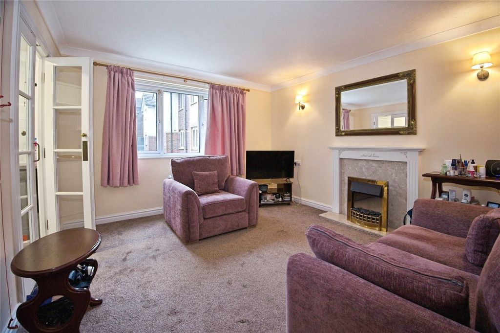 1 bed flat for saleGlendower Court Phase II, Cardiff CF14