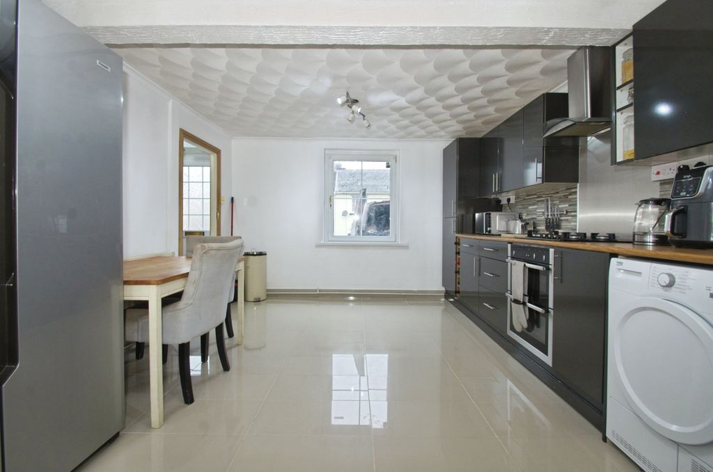 Additional image 6 of 3 bed semi-detached house for saleVincent Avenue, Ebbw Vale NP23