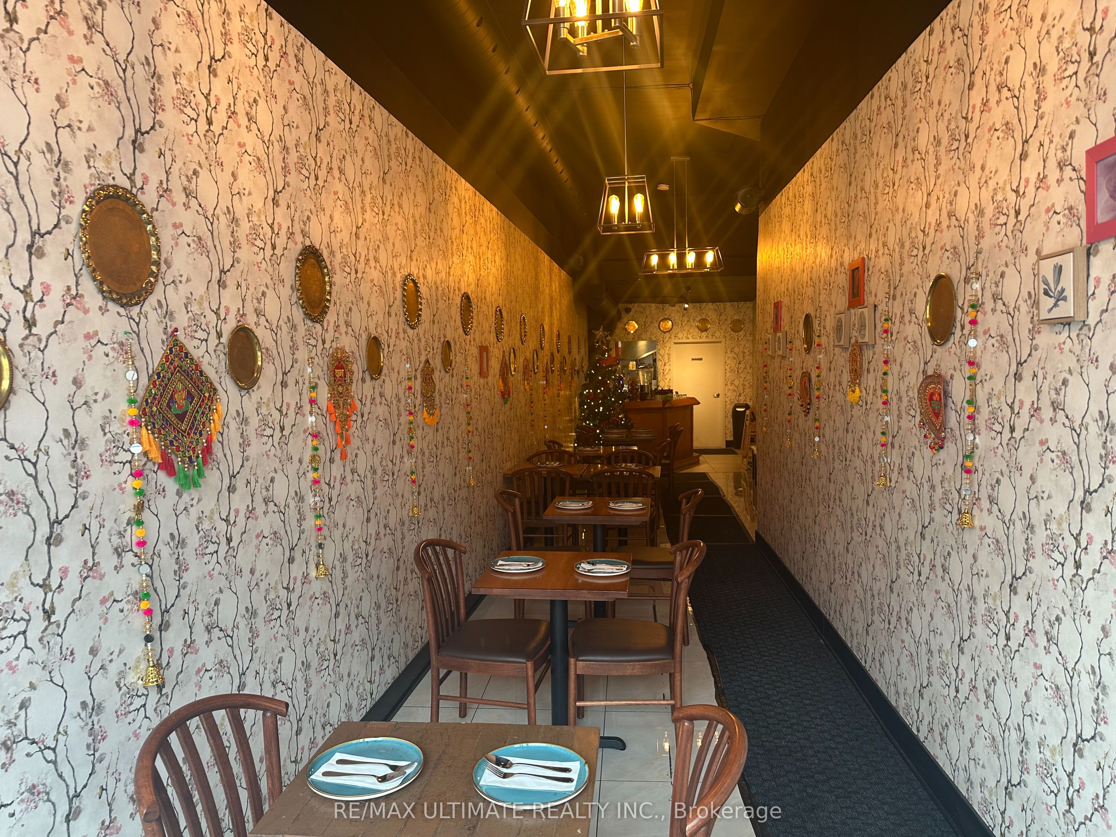 Additional image 2 of 507 Queen Street, Toronto, ON, M5V 2B4