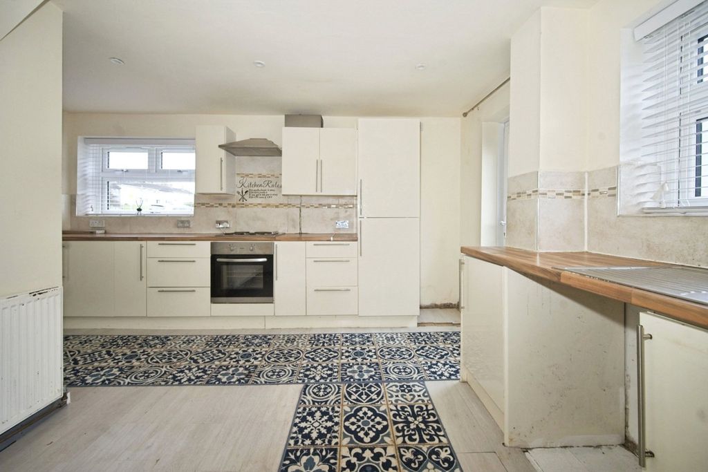 Additional image 6 of 3 bed semi-detached house for saleAberthaw Road, Newport NP19