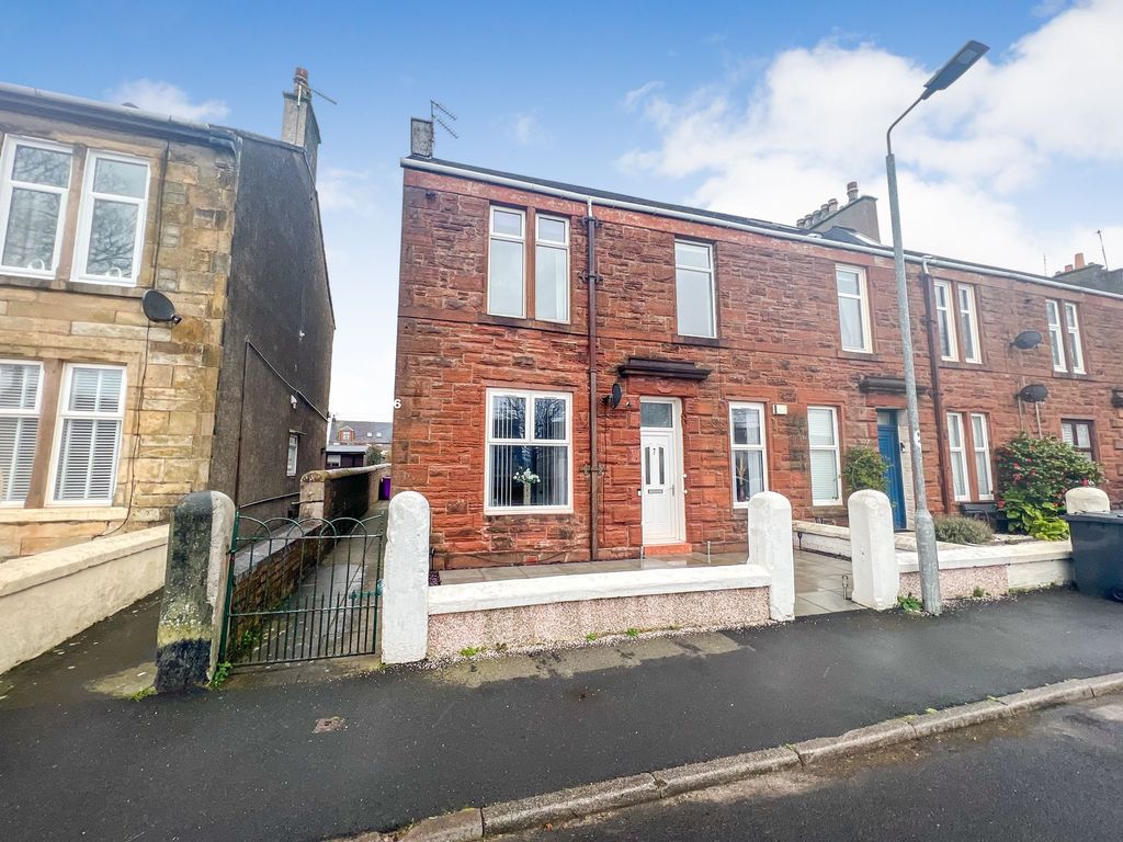 2 bed flat for saleFlat 2, 6 Stanley Road, Saltcoats KA21