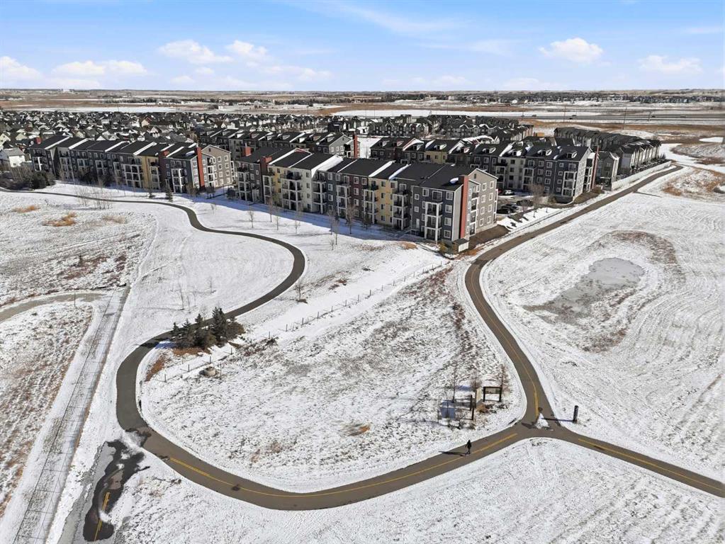 Additional image 2 of 2208-99 Copperstone Park SE, Calgary, AB, T2Z 5C9