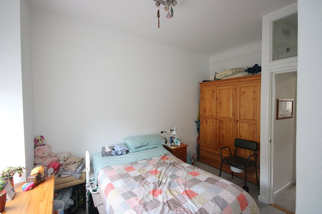1 bed flat for saleSt Helier JE2 photo 5