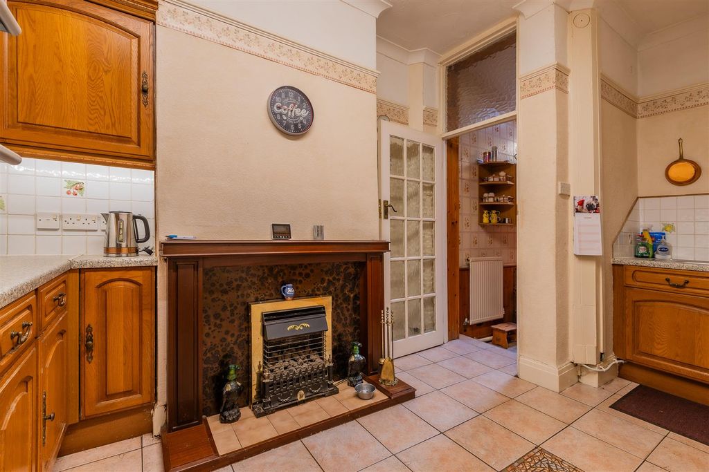 Additional image 6 of 3 bed terraced house for saleRoath Court Road, Roath, Cardiff CF24