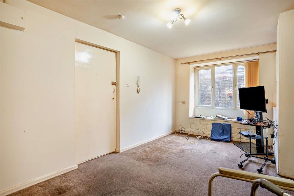 Additional image 2 of 1 bed flat for saleForest View, Cardiff CF5