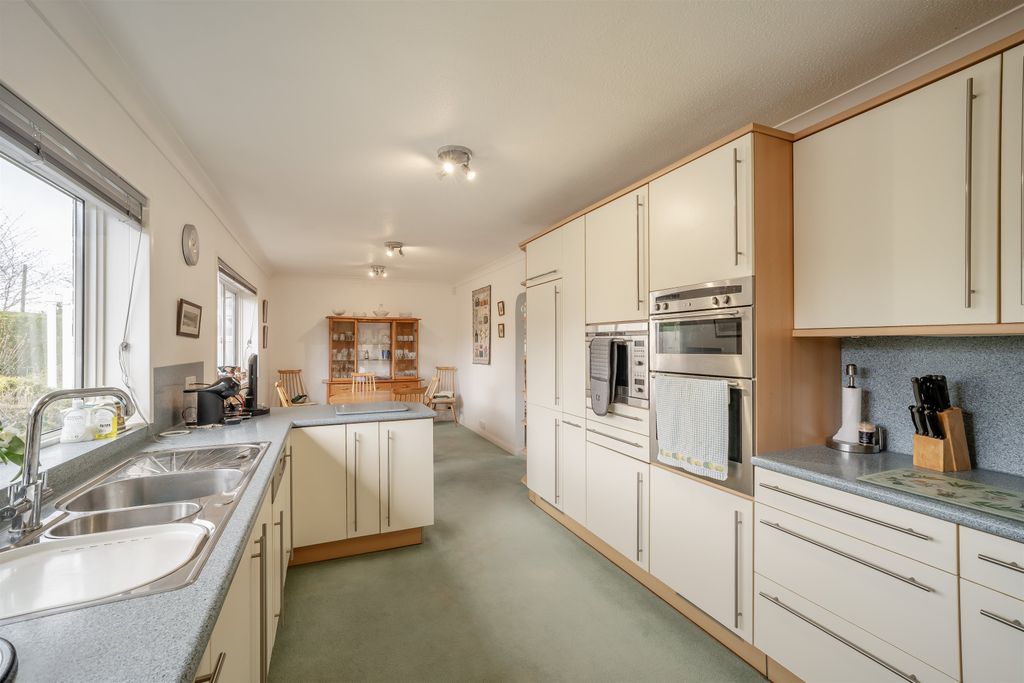 Additional image 2 of 4 bed bungalow for saleThe Narth, Monmouth, Monmouthshire NP25