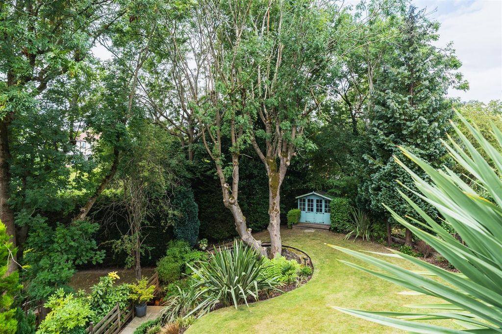 Additional image 45 of 6 bed detached house for saleCortworth Road, Sheffield S11