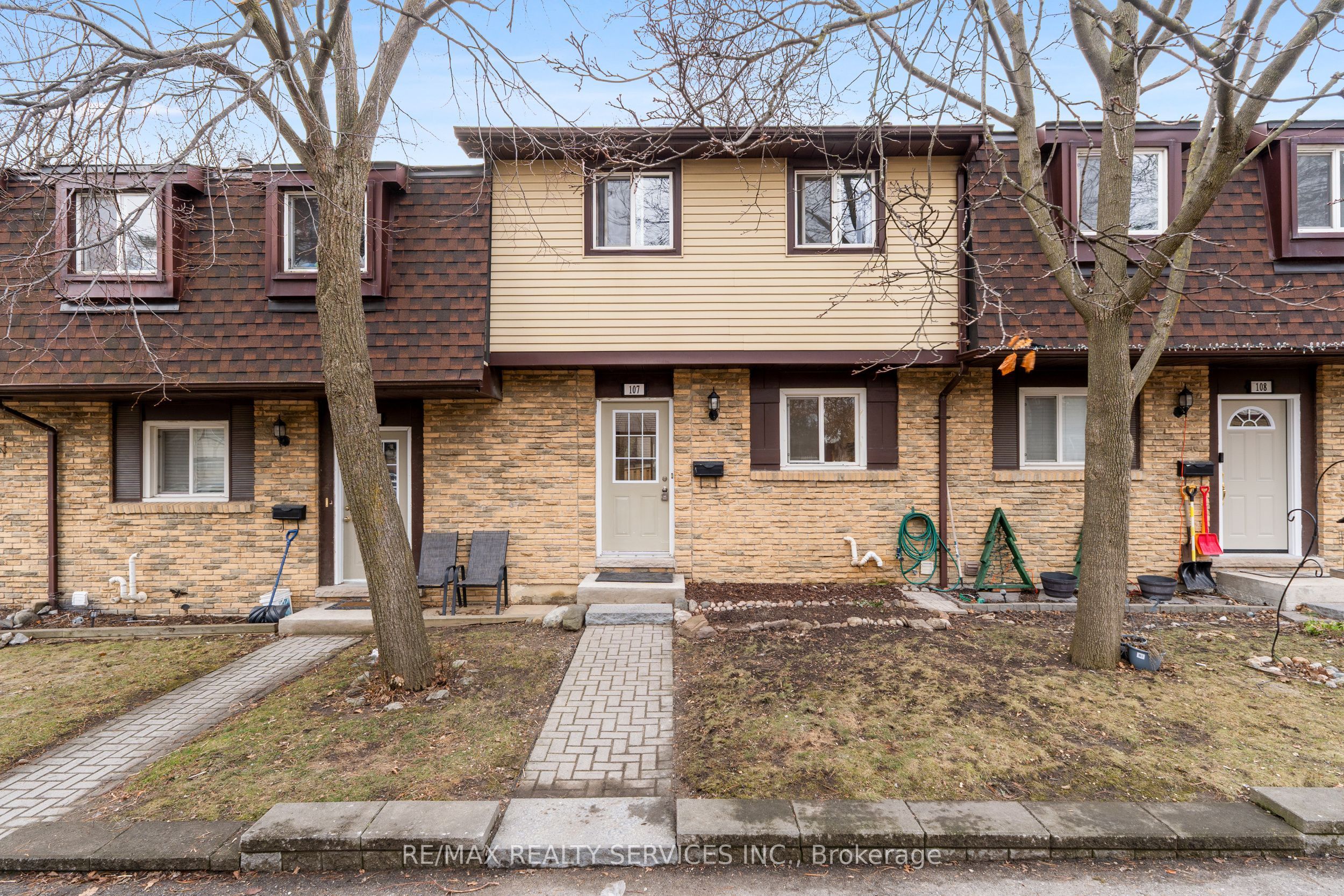107-45 Hansen Road N, Brampton, ON, L6V 3C5