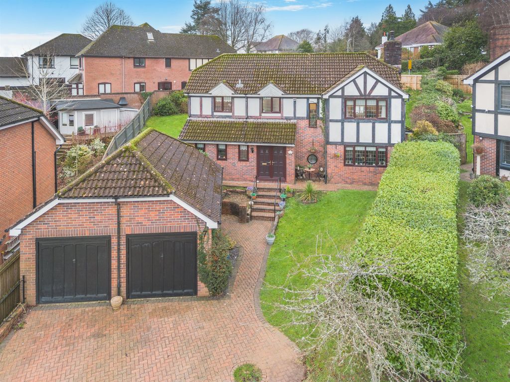 4 bed detached house for saleTregarn Close, Langstone, Newport, Newport NP18