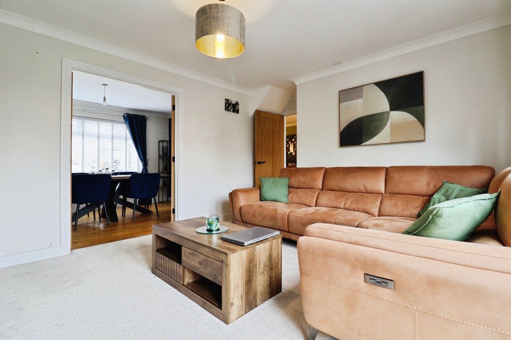 Additional image 8 of 3 bed end terrace house for saleMilverton Road, Llanrumney, Cardiff CF3