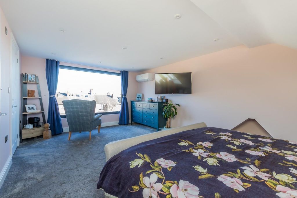 Additional image 3 of 4 bed terraced house for salePen-Y-Lan Terrace, Penylan, Cardiff CF23