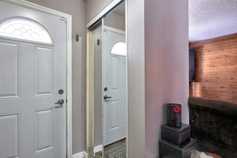 Additional image 8 of 35 Riverbirch Road SE, Calgary, AB, T2C 3M4