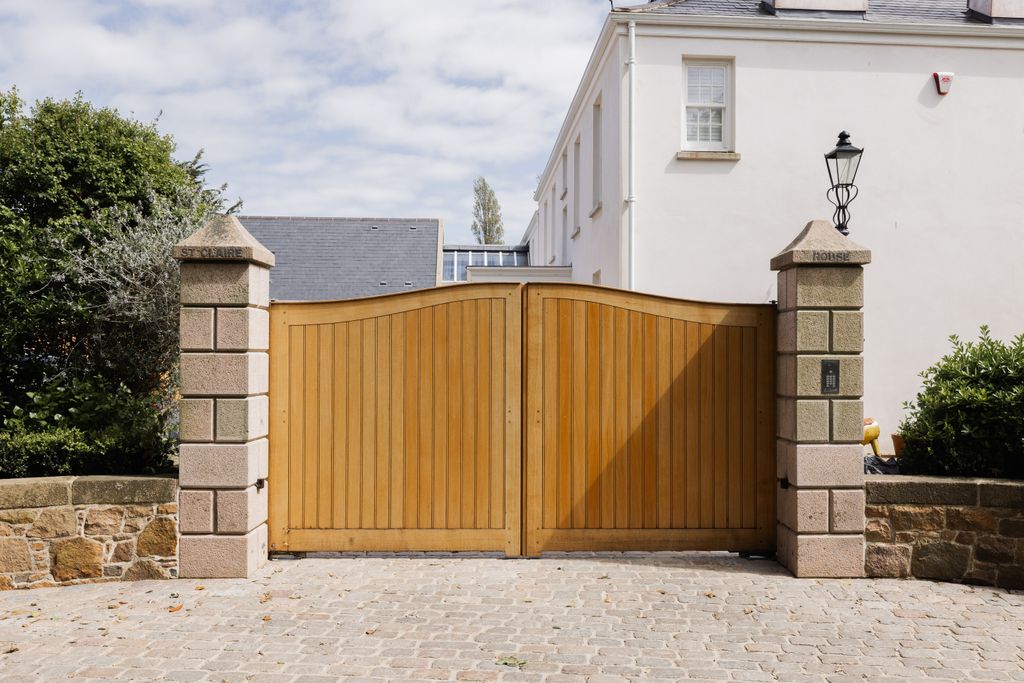 Additional image 3 of 12 bed detached house for saleGreet Street, St. Helier, Jersey JE2