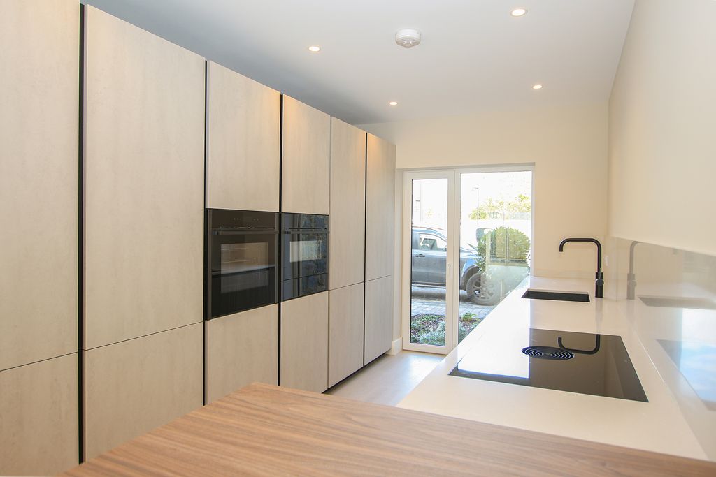Additional image 3 of 3 bed property to rentLa Grange, St Peter Port, Guernsey GY1