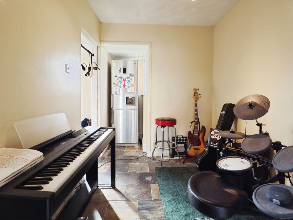 Additional image 7 of 3 bed end terrace house for saleBlackmoor Place, Llanrumney, Cardiff CF3