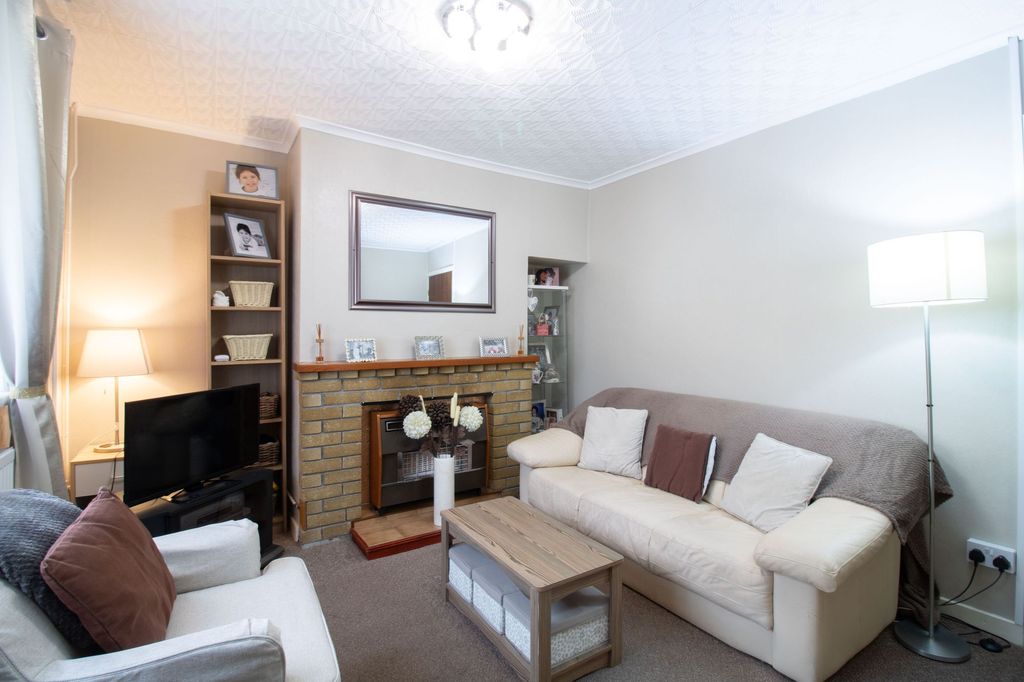 Additional image 3 of 3 bed terraced house for saleFflorens Road, Newbridge NP11