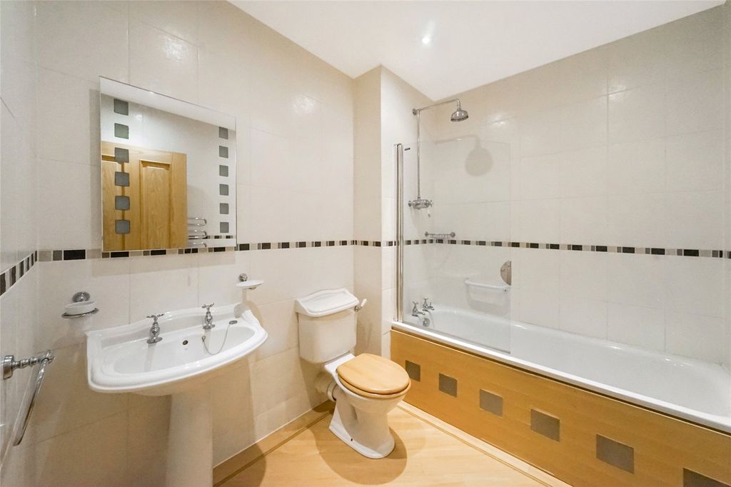 Additional image 18 of 3 bed flat for saleVictoria Place, Stirling, Stirlingshire FK8