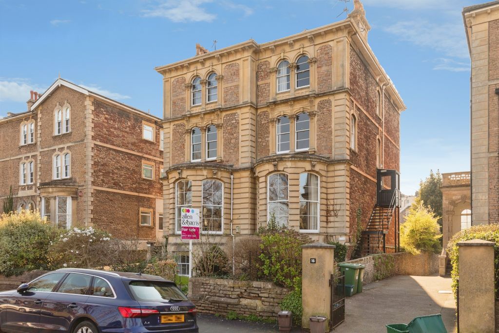 3 bed flat for saleCollege Road, Clifton, Bristol BS8