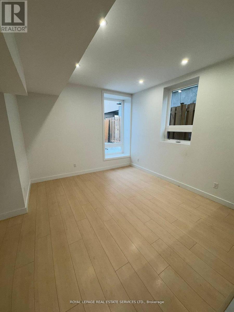 Additional image 4 of 2-4B Huron Avenue North, Ottawa, ON, K1Y0V9